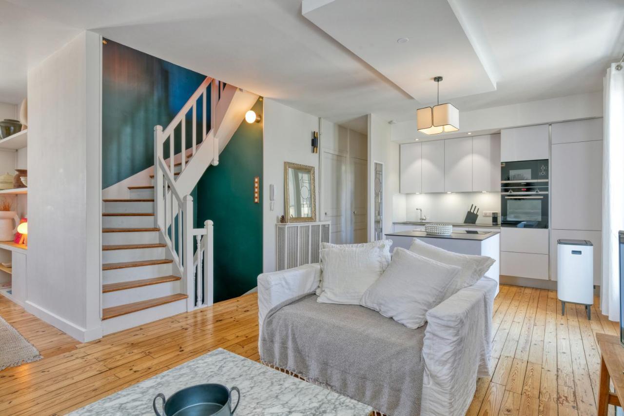 פורנישי Superbe Appartement Bord De Mer מראה חיצוני תמונה
